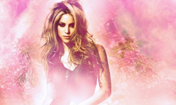 Shakira Pink Dream